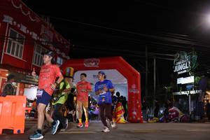 BIB: 854
                            <button type="button" onclick="openModal(26258444)" class="btn btn-primary btn-sm float-right btn-popup" data-toggle="modal" data-target=".modal-high-quality">
                        <i class="fas fa-shopping-cart"></i> Add to Cart
                    </button>
                                            <button type="button" onclick="isThisMe(26258444, true)" class="btn btn-success btn-sm float-right btn-popup btn-isme hidden" data-toggle="tooltip" data-placement="bottom" title="นี่คือรูปของคุณใช่ไหม คลิกที่นี่เพื่อเอาเข้าอัลบั้ม">
                        <i class="fas fa-plus"></i> Add to album
                    </button>
                    <button type="button" onclick="isThisMe(26258444, false)" class="btn btn-warning btn-sm float-right btn-popup btn-isnotme hidden">
                        <i class="fas fa-ban"></i> Remove from album
                    </button>